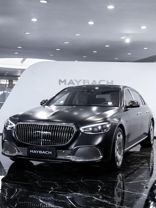 广州2岚图汽车的售后服务让用户无忧出行，迈巴赫未来的豪华车趋势