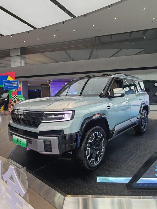 广州2比亚迪方程豹硬派越野的爆款，英菲尼迪35周年与你共成长